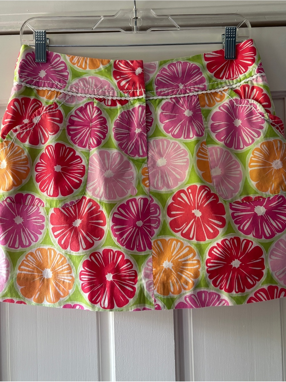 Lilly Pulitzer Juice Stand Citrus Mini Skirt Skort in bright colors EUC